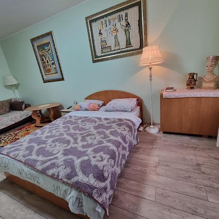 House Hotel Apartments 2 Rivne Zewnętrze zdjęcie